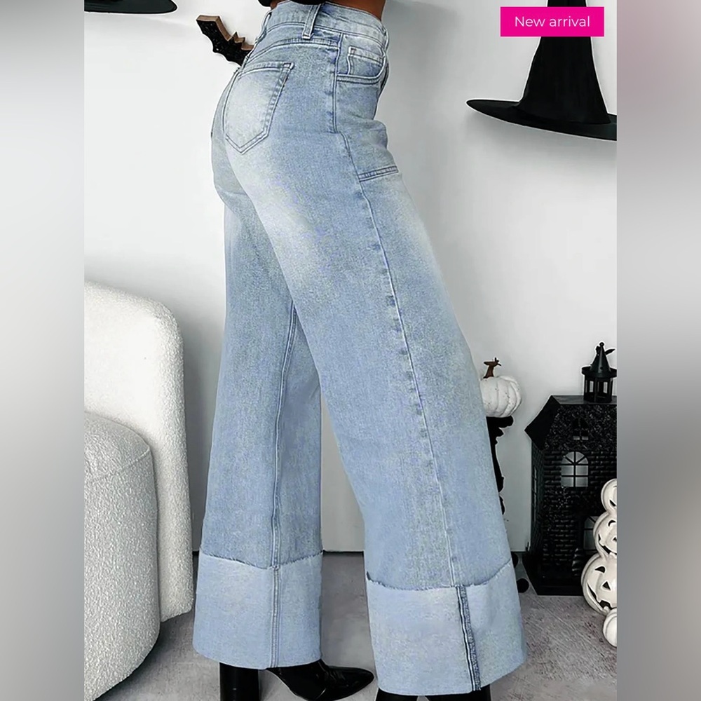 NWT - Women's Blue Jeans